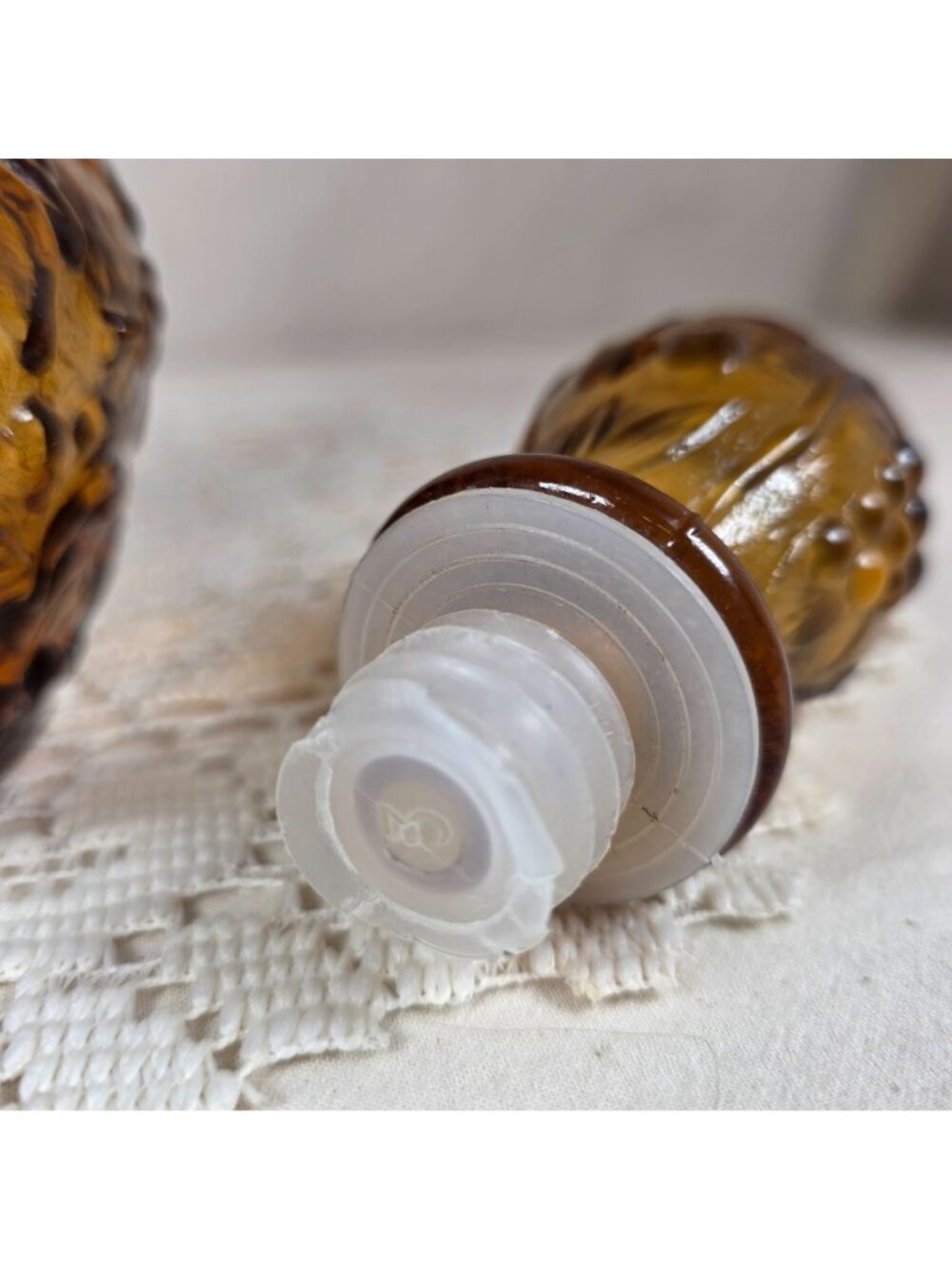 Vintage Italian Empoli Amber Glass Genie Bottle Decanter Rossini Style 1970s MCM - Picture 8 of 10